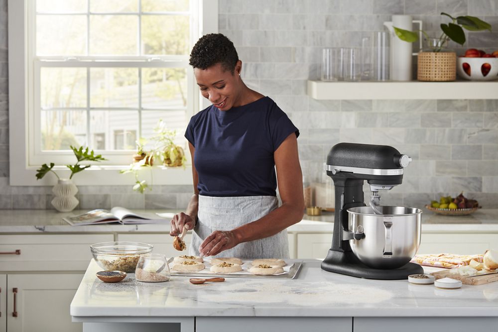 KitchenAid® 7 Quart Bowl-Lift Stand Mixer