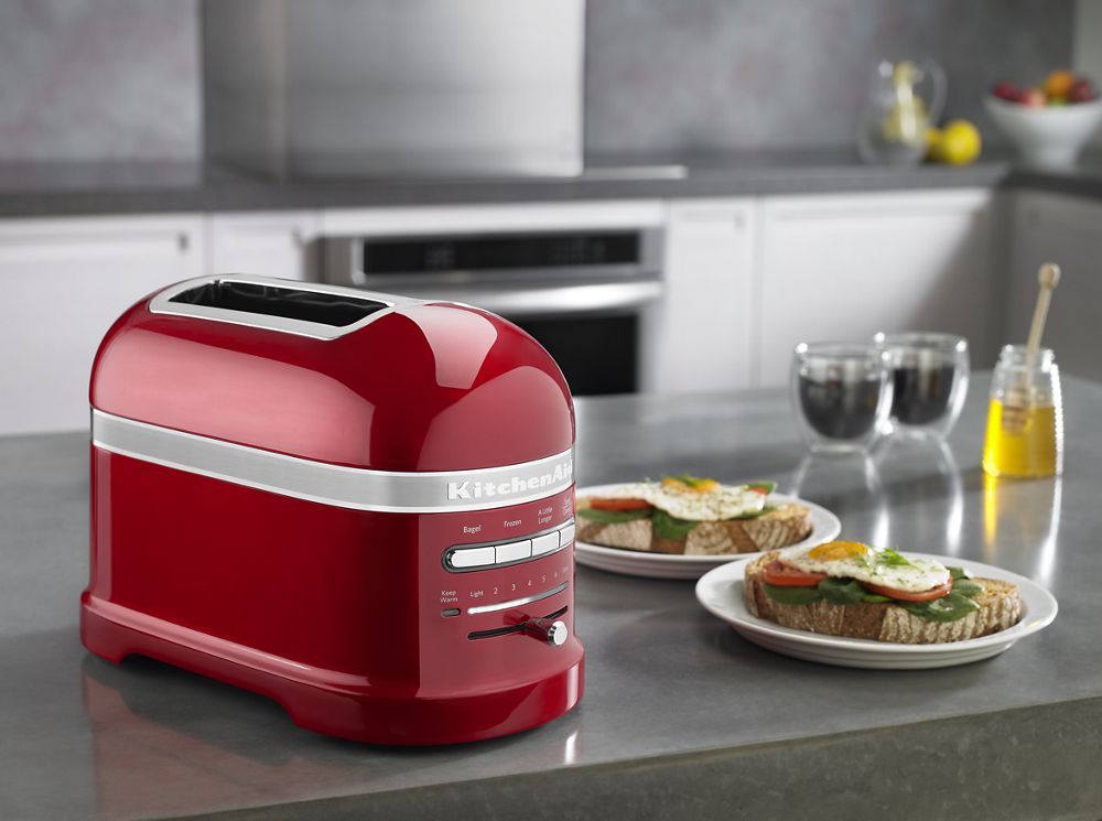 Pro Line® Series 2-Slice Automatic Toaster