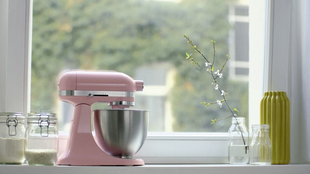 Refurbished Artisan® Mini 3.5 Quart Tilt-Head Stand Mixer - Guava