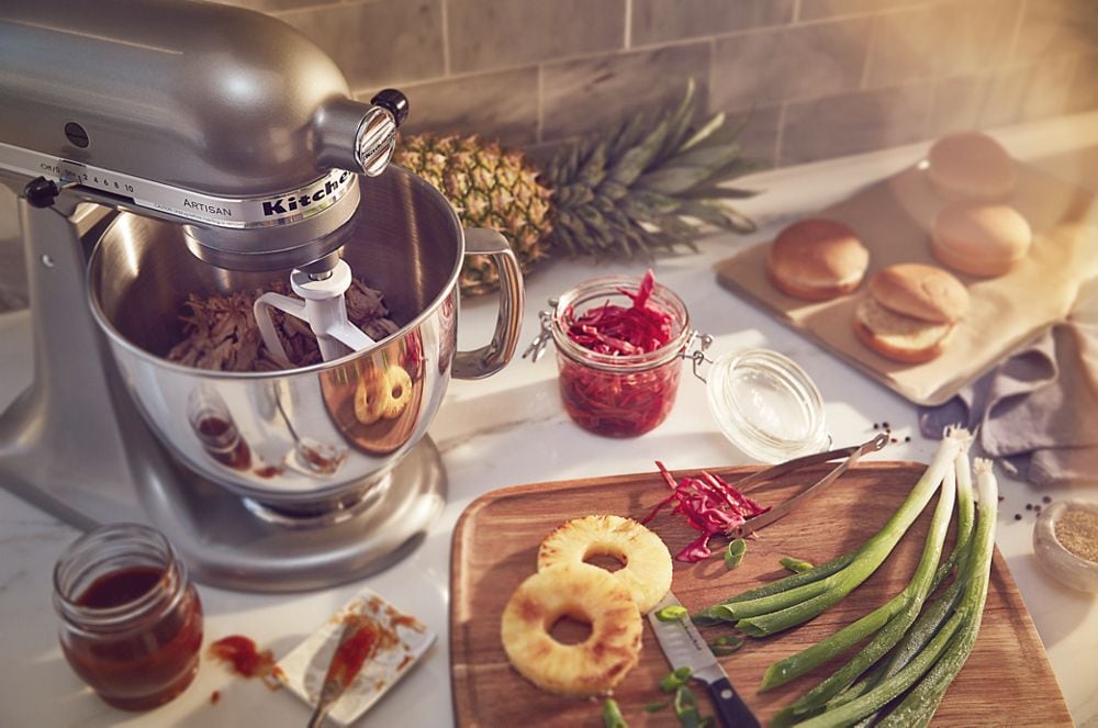 Artisan® Series 5 Quart Tilt-Head Stand Mixer - Contour Silver