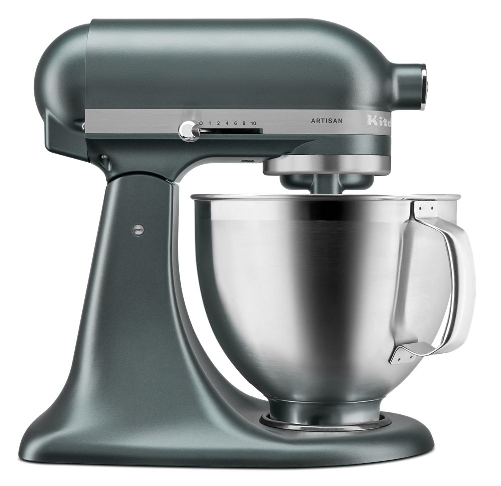 2022 Color of the Year Beetroot Stand Mixer