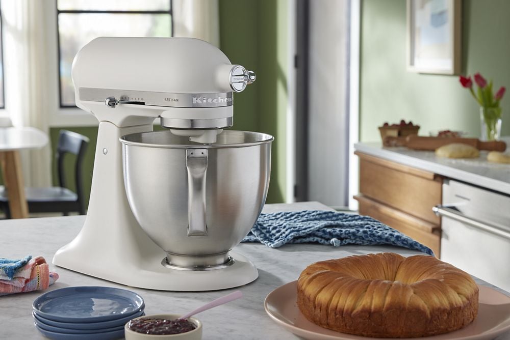 Artisan® Series 5 Quart Tilt-Head Stand Mixer with Premium