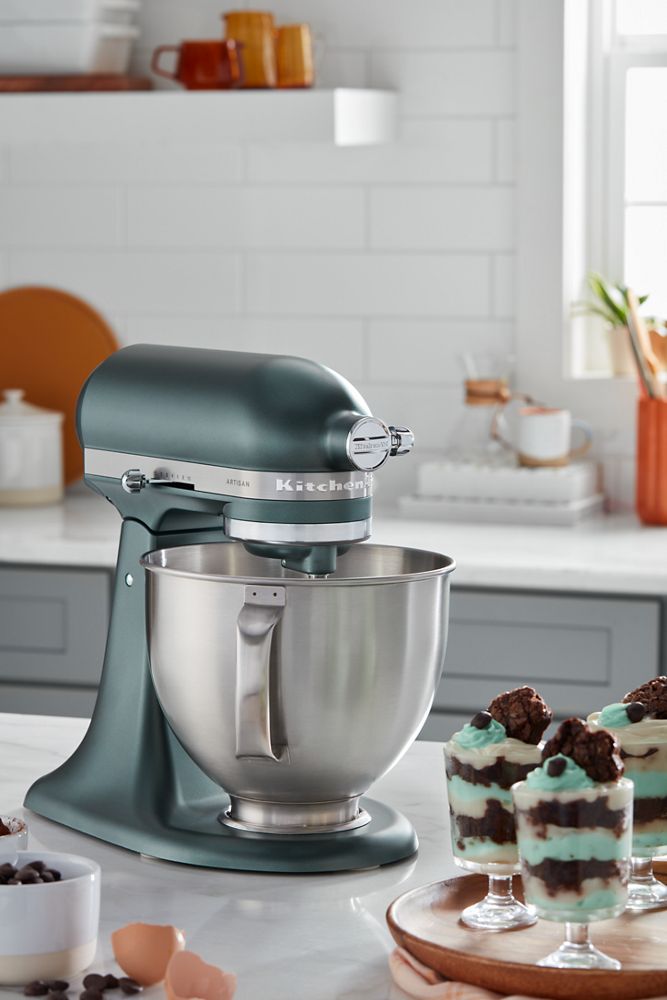 Artisan® Series 5 Quart Tilt-Head Stand Mixer with Premium Touchpoints