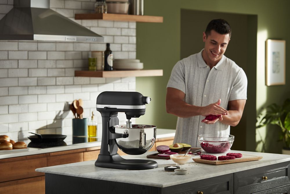 KitchenAid® 5.5 Quart Bowl-Lift Stand Mixer